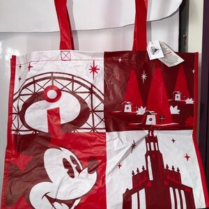 |Disney Park Exclusive Reusable Tote Medium California Adventure Bag NWT